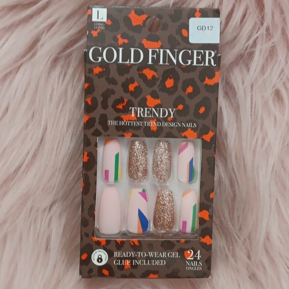 Brand New GOLDFINGER TRENDY False Nails-L